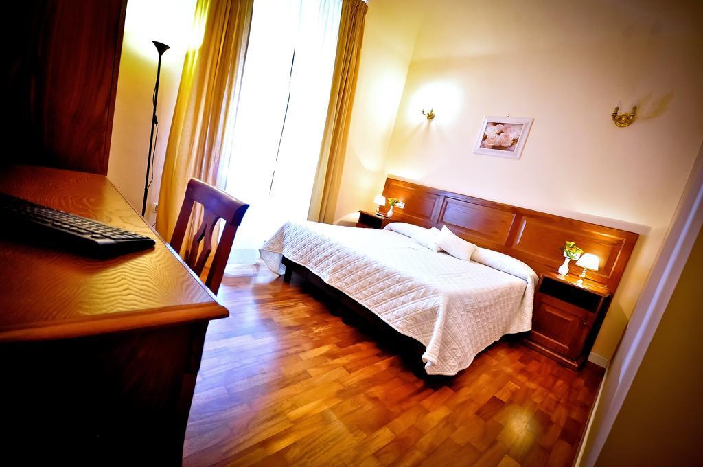 Relais Cavour Hotel Roma Phòng bức ảnh